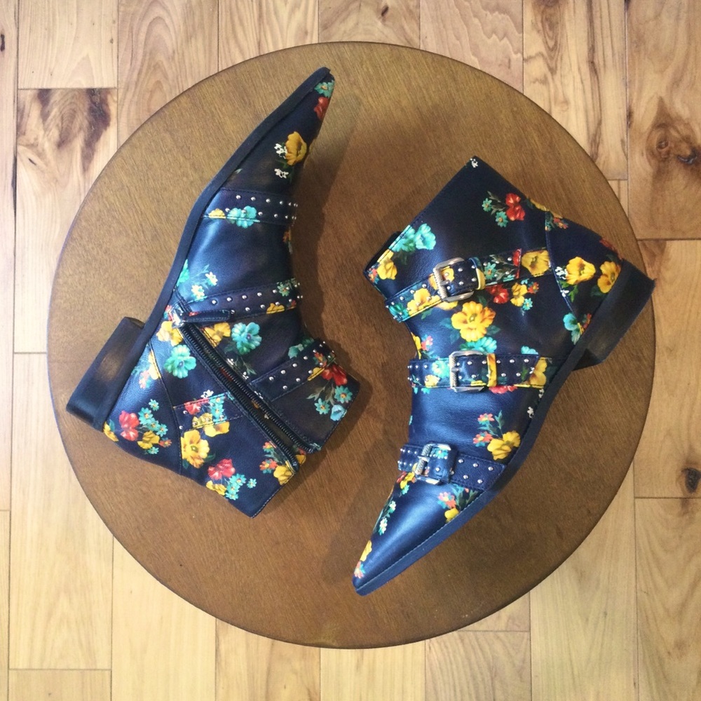 Seraphim Pointy Toe Floral Booties